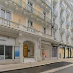Du Parc - Design En Centre - Thermes Et Parcs *